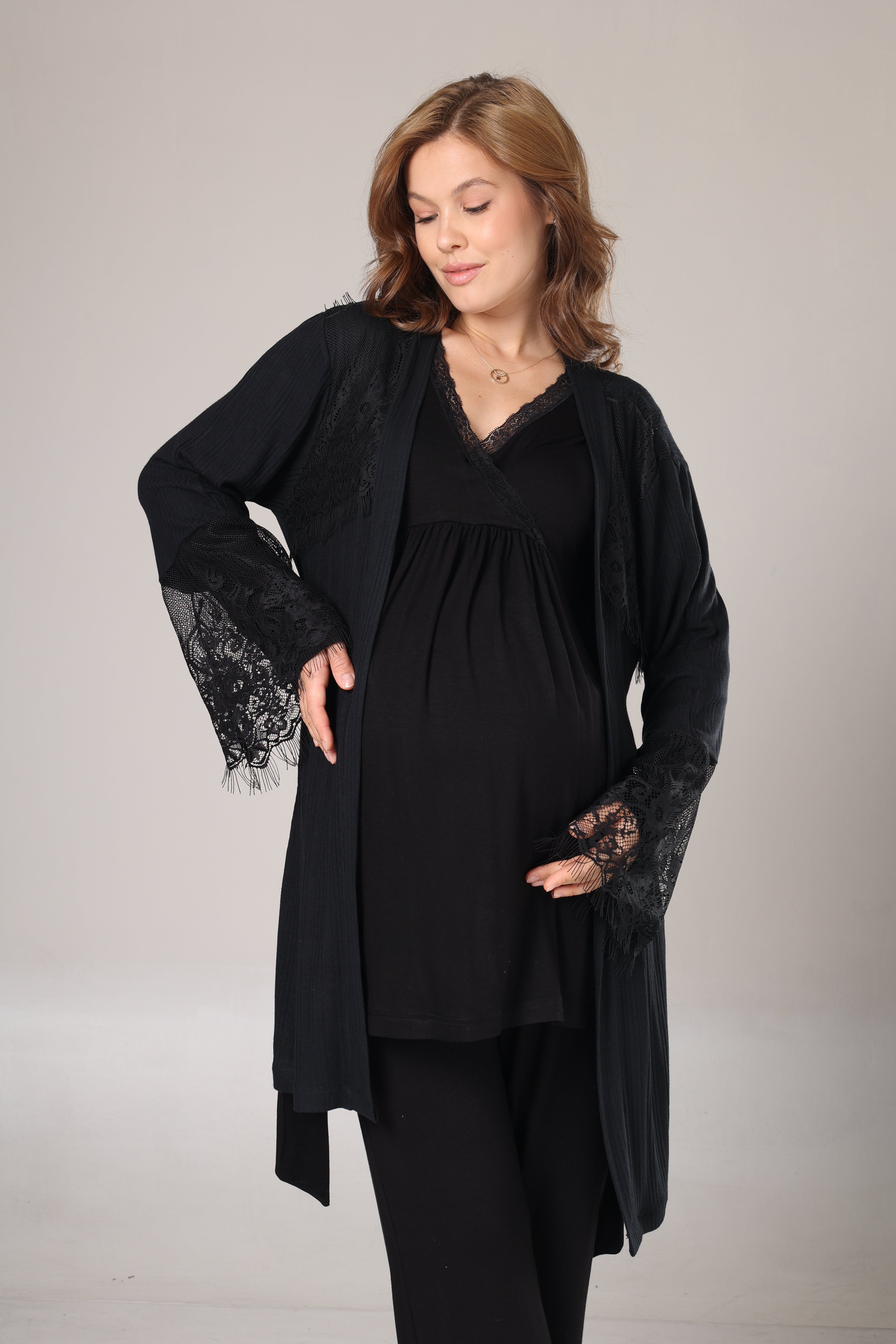 Siyah Fitilli Dantel Detaylı Sabahlıklı Lohusa Pijama Takımı-1022